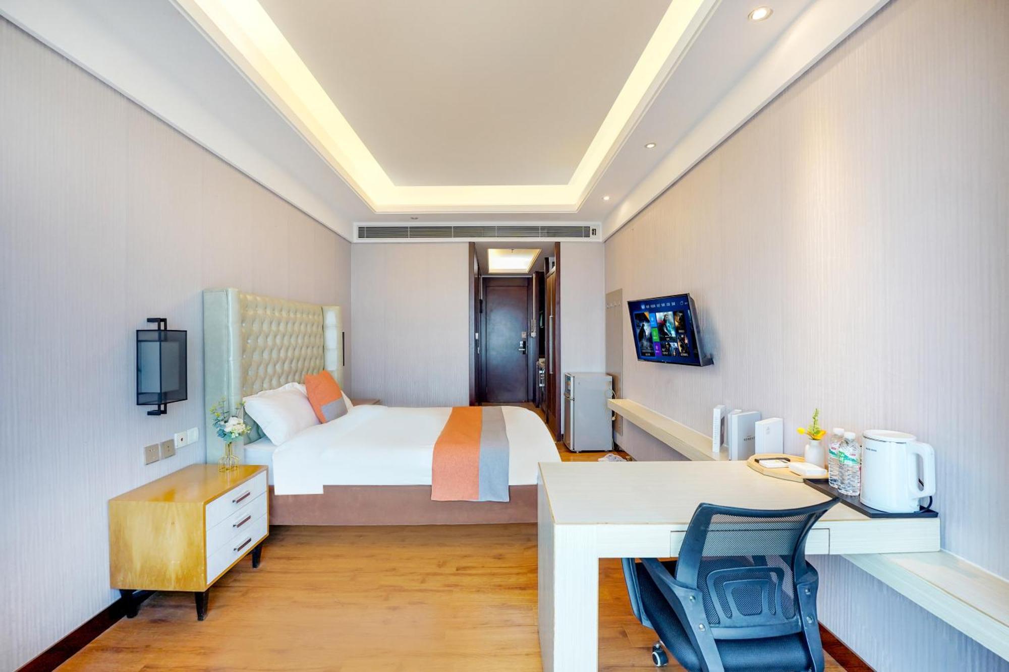 Ht Legend Hotel Changgang Metro Station Exit F -Direct To Canton Fair Exterior photo