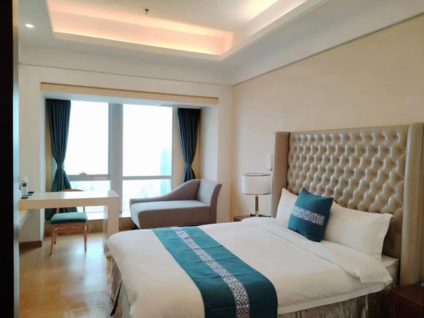 Ht Legend Hotel Changgang Metro Station Exit F -Direct To Canton Fair Exterior photo